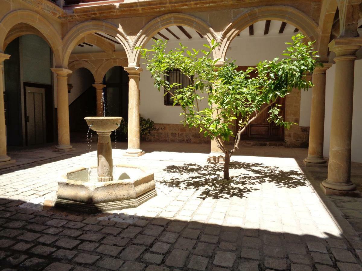 Luz Del Renacimiento Ubeda Appartamento Esterno foto